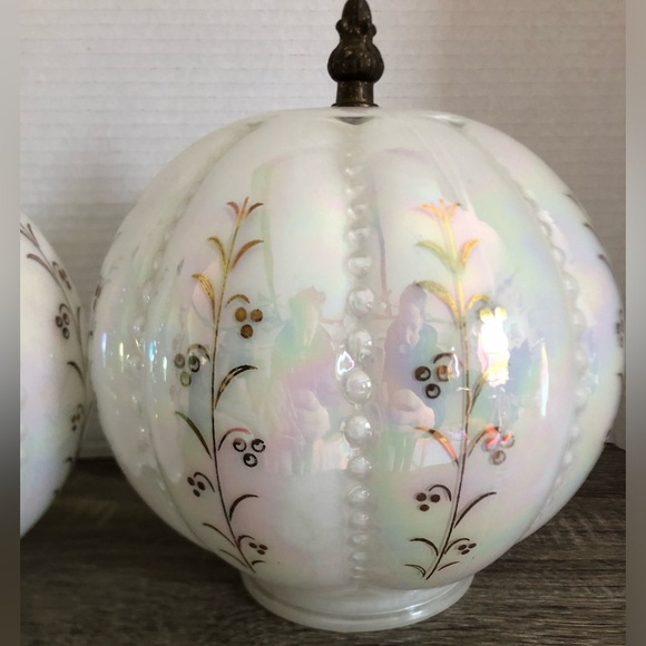 Vtg Pearlescent Globe Light Shades - Picture 12 of 16
